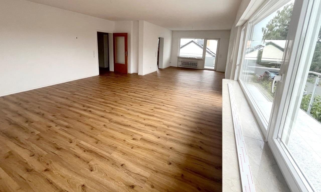 3 bedroom with open-plan kitchen flat to rent, 135 m², Frankfurt, Hesse 3 bedroom with open-plan kitchen flat to rent, 135 m², Frankfurt, Hesse