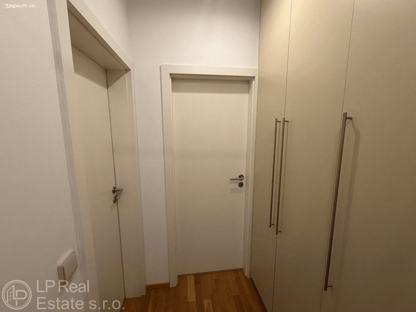 2 bedroom with open-plan kitchen flat for sale, 80 m², Divíškové, Prague, Prague 2 bedroom with open-plan kitchen flat for sale, 80 m², Divíškové, Prague, Prague
