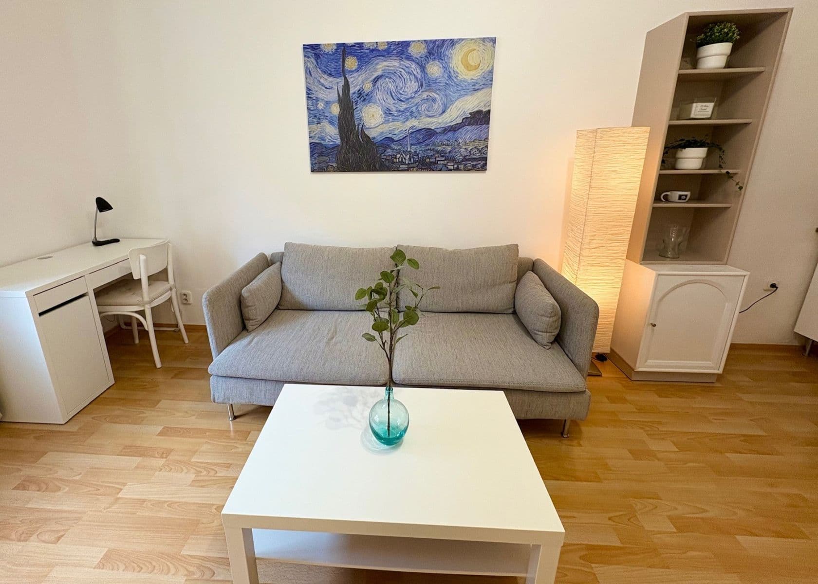 1 bedroom with open-plan kitchen flat to rent, 50 m², Petra Slezáka, Prague, Prague 1 bedroom with open-plan kitchen flat to rent, 50 m², Petra Slezáka, Prague, Prague