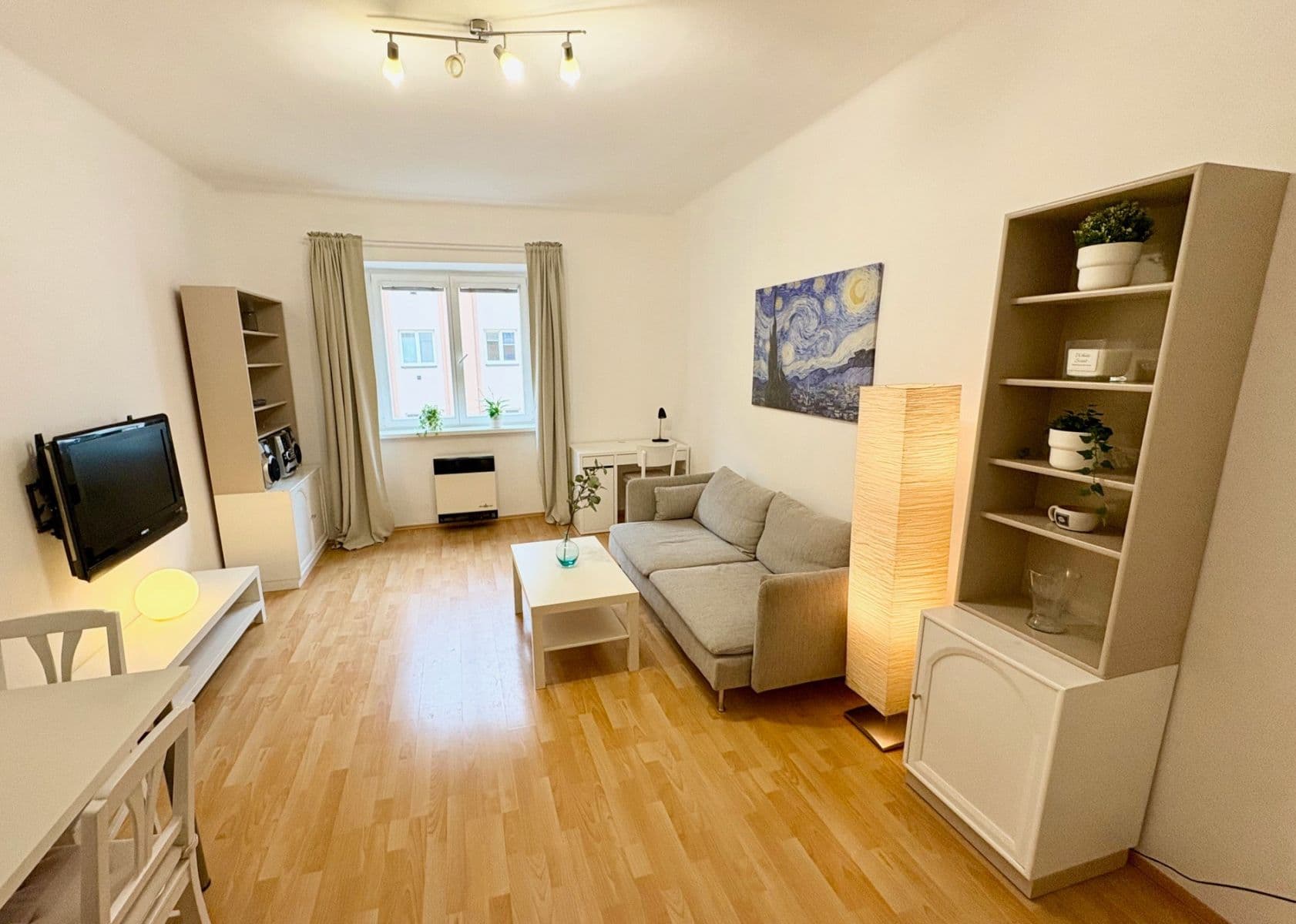 1 bedroom with open-plan kitchen flat to rent, 50 m², Petra Slezáka, Prague, Prague 1 bedroom with open-plan kitchen flat to rent, 50 m², Petra Slezáka, Prague, Prague