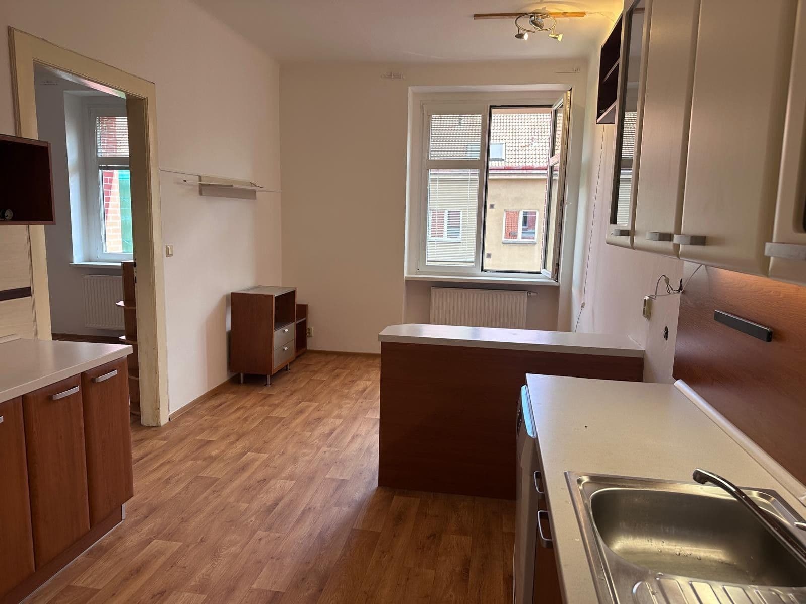 1 bedroom with open-plan kitchen flat to rent, 43 m², Nemocniční, Prague, Prague 1 bedroom with open-plan kitchen flat to rent, 43 m², Nemocniční, Prague, Prague