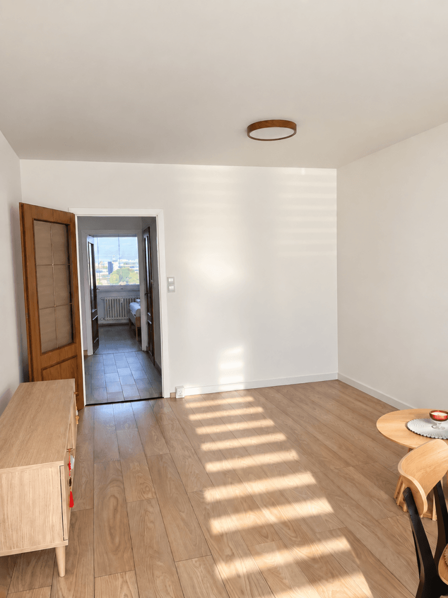 3 bedroom flat to rent, 64 m², Benkova, Prague, Prague 3 bedroom flat to rent, 64 m², Benkova, Prague, Prague