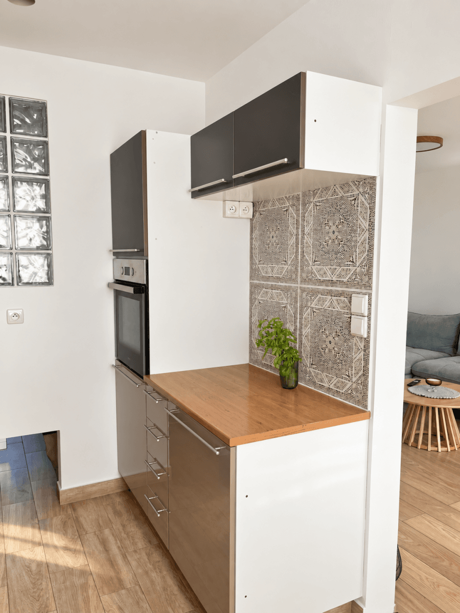 3 bedroom flat to rent, 64 m², Benkova, Prague, Prague 3 bedroom flat to rent, 64 m², Benkova, Prague, Prague