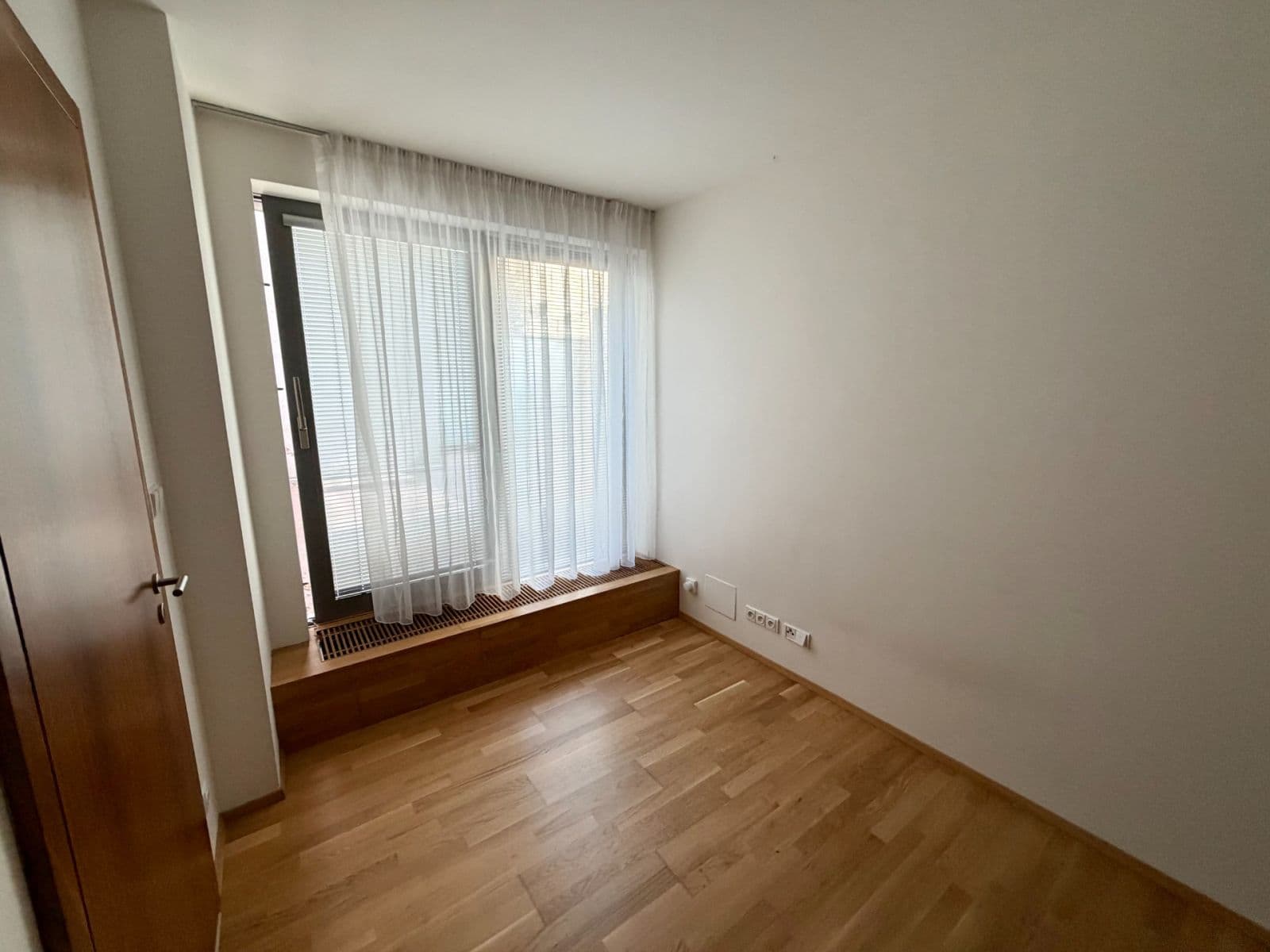 2 bedroom with open-plan kitchen flat for sale, 132 m², Anenská, Brno, Jihomoravský Region 2 bedroom with open-plan kitchen flat for sale, 132 m², Anenská, Brno, Jihomoravský Region