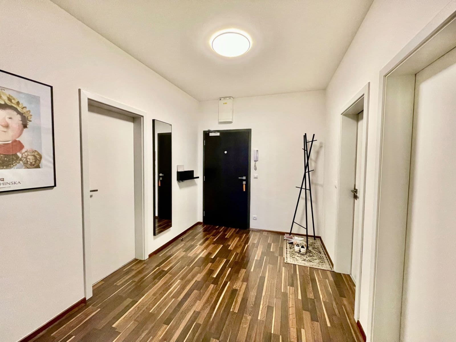 1 bedroom with open-plan kitchen flat to rent, 69 m², U Uranie, Prague, Prague 1 bedroom with open-plan kitchen flat to rent, 69 m², U Uranie, Prague, Prague