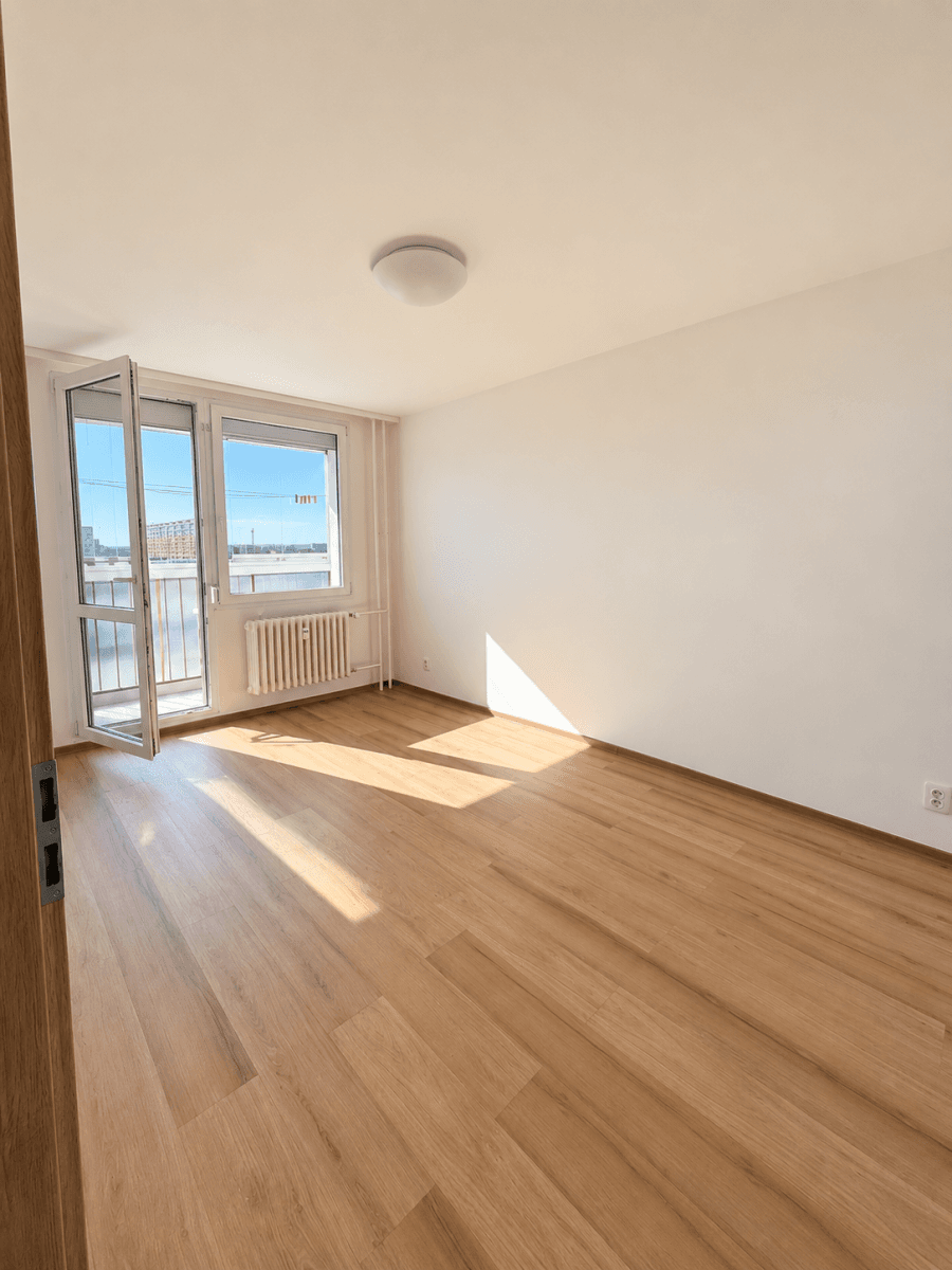 2 bedroom with open-plan kitchen flat to rent, 68 m², Jeřábkova, Prague, Prague 2 bedroom with open-plan kitchen flat to rent, 68 m², Jeřábkova, Prague, Prague