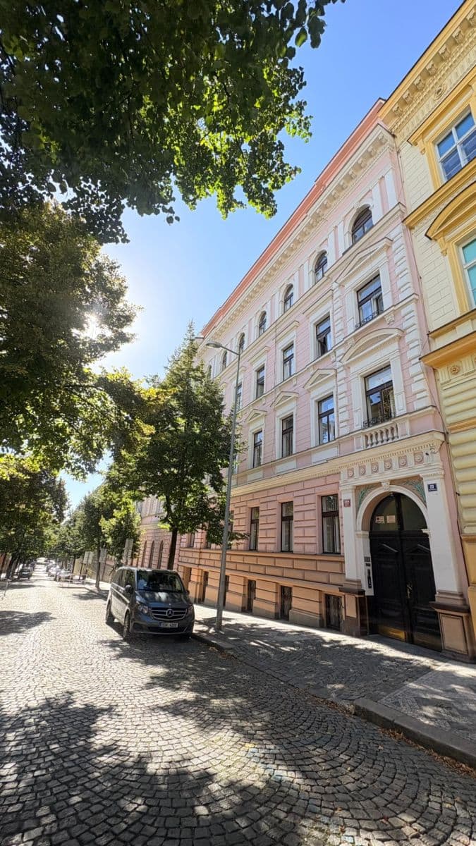 2 bedroom flat to rent, 65 m², Jana Masaryka, Prague, Prague 2 bedroom flat to rent, 65 m², Jana Masaryka, Prague, Prague