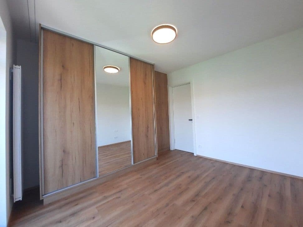 2 bedroom with open-plan kitchen flat to rent, 64 m², Jílkova, Brno, Jihomoravský Region 2 bedroom with open-plan kitchen flat to rent, 64 m², Jílkova, Brno, Jihomoravský Region