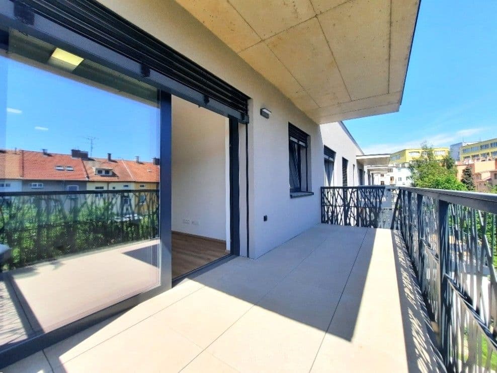 2 bedroom with open-plan kitchen flat to rent, 64 m², Jílkova, Brno, Jihomoravský Region 2 bedroom with open-plan kitchen flat to rent, 64 m², Jílkova, Brno, Jihomoravský Region