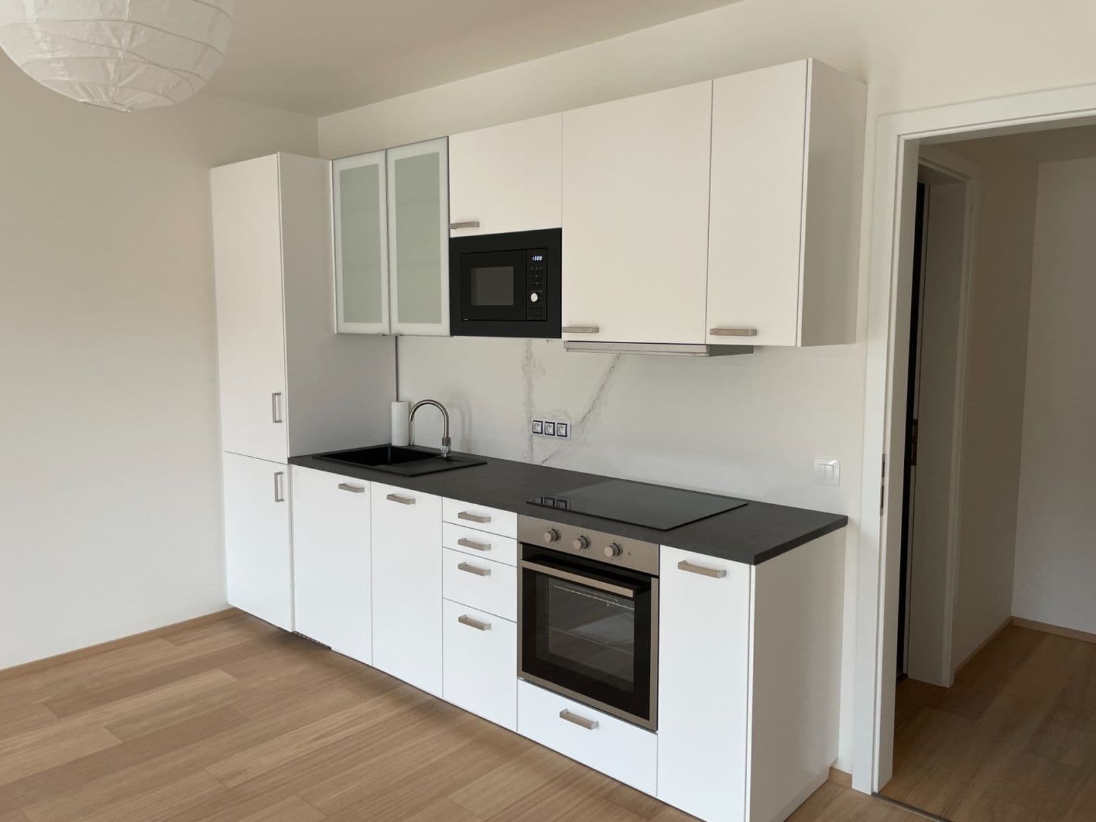 1 bedroom with open-plan kitchen flat to rent, 56 m², Vrátnická, Prague, Prague 1 bedroom with open-plan kitchen flat to rent, 56 m², Vrátnická, Prague, Prague