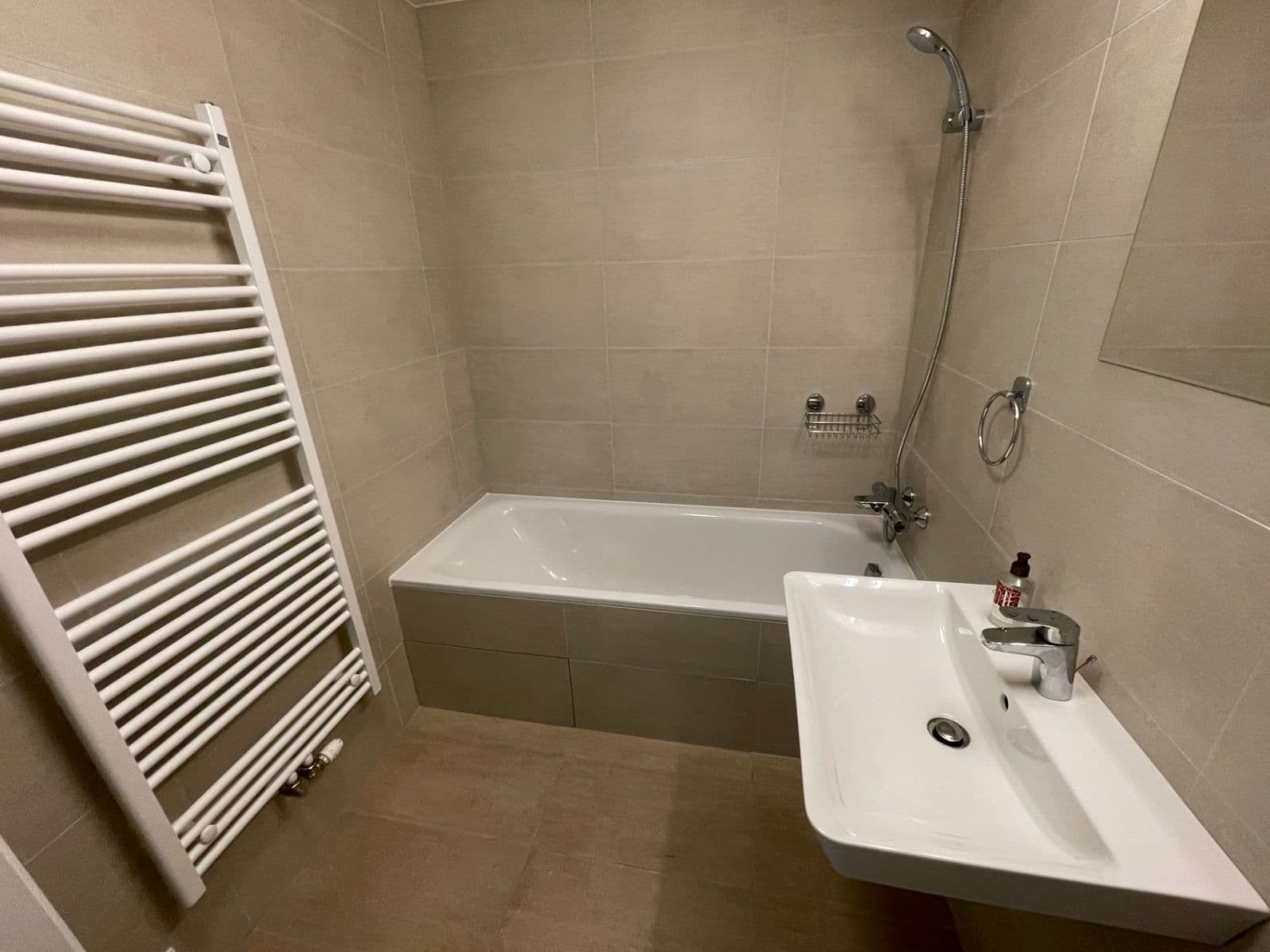 1 bedroom with open-plan kitchen flat to rent, 56 m², Vrátnická, Prague, Prague 1 bedroom with open-plan kitchen flat to rent, 56 m², Vrátnická, Prague, Prague