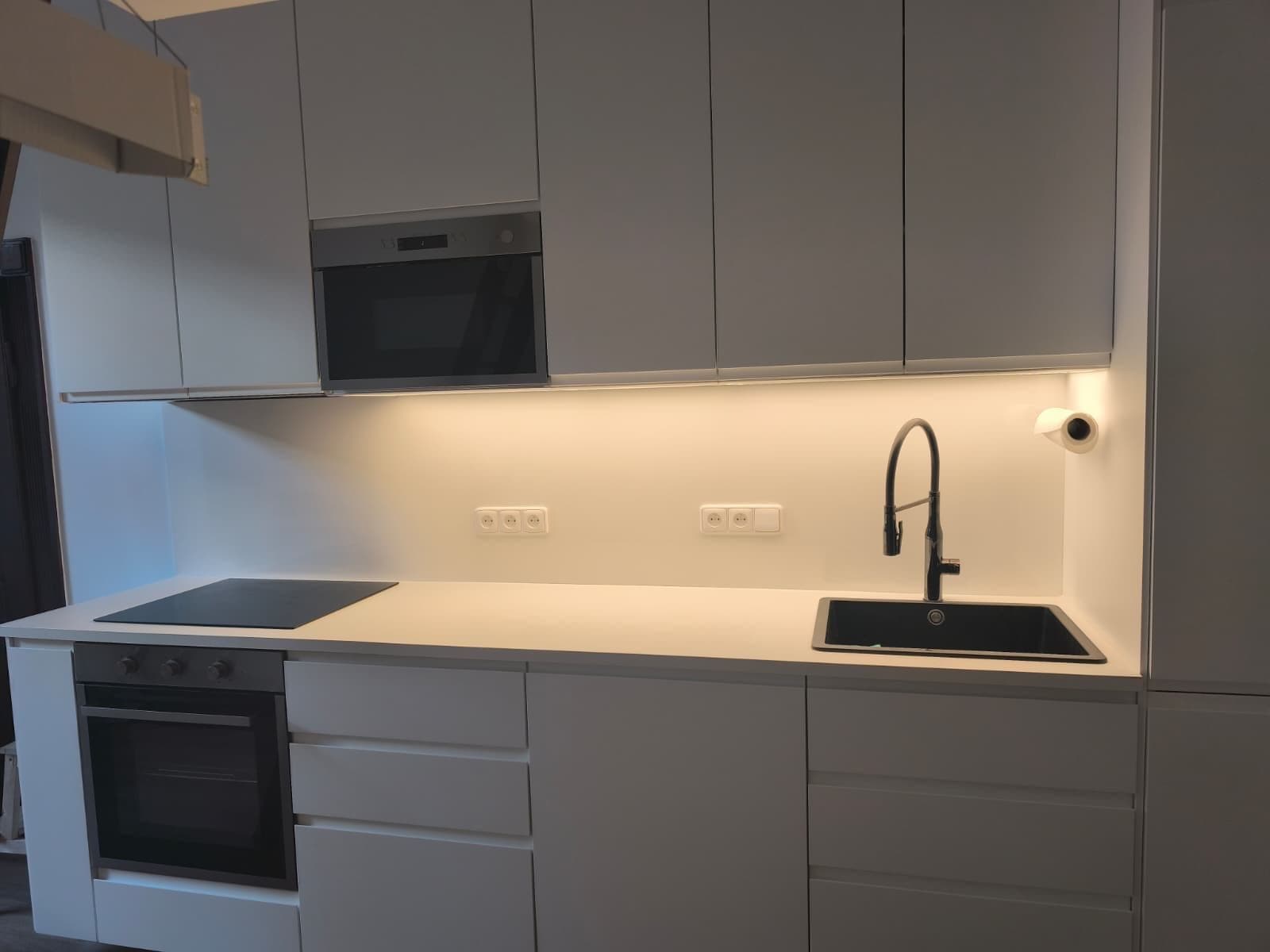 1 bedroom with open-plan kitchen flat to rent, 38 m², Brožíkova, Prague, Prague 1 bedroom with open-plan kitchen flat to rent, 38 m², Brožíkova, Prague, Prague