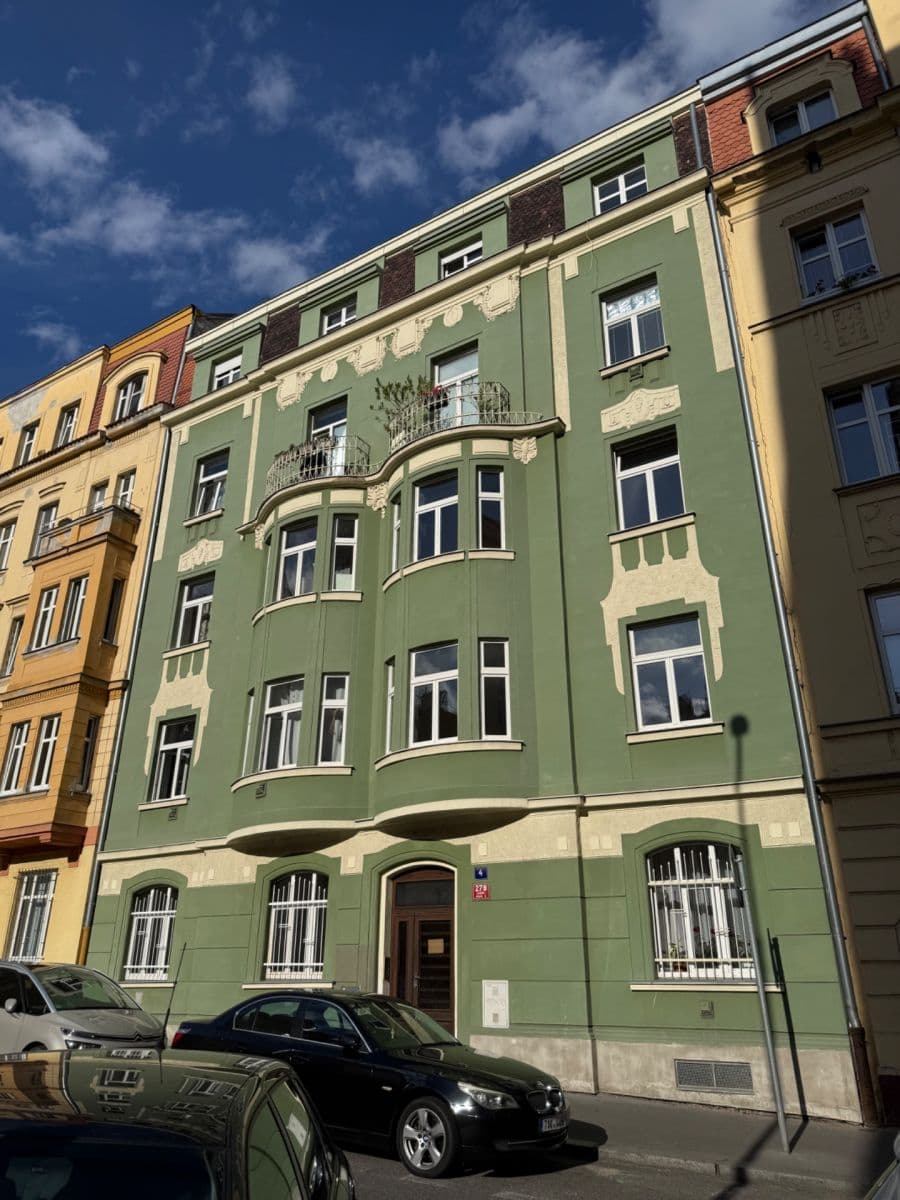 1 bedroom with open-plan kitchen flat to rent, 38 m², Brožíkova, Prague, Prague 1 bedroom with open-plan kitchen flat to rent, 38 m², Brožíkova, Prague, Prague