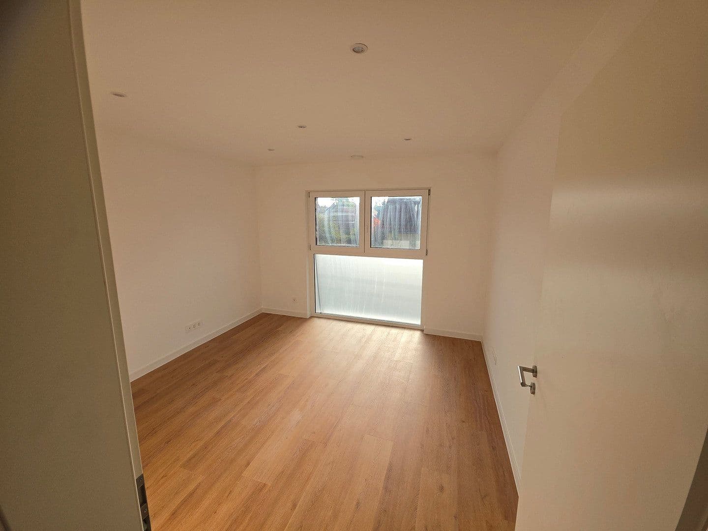 house to rent, 165 m², Aschaffenburger Str. 8a, Leipzig, Saxony house to rent, 165 m², Aschaffenburger Str. 8a, Leipzig, Saxony