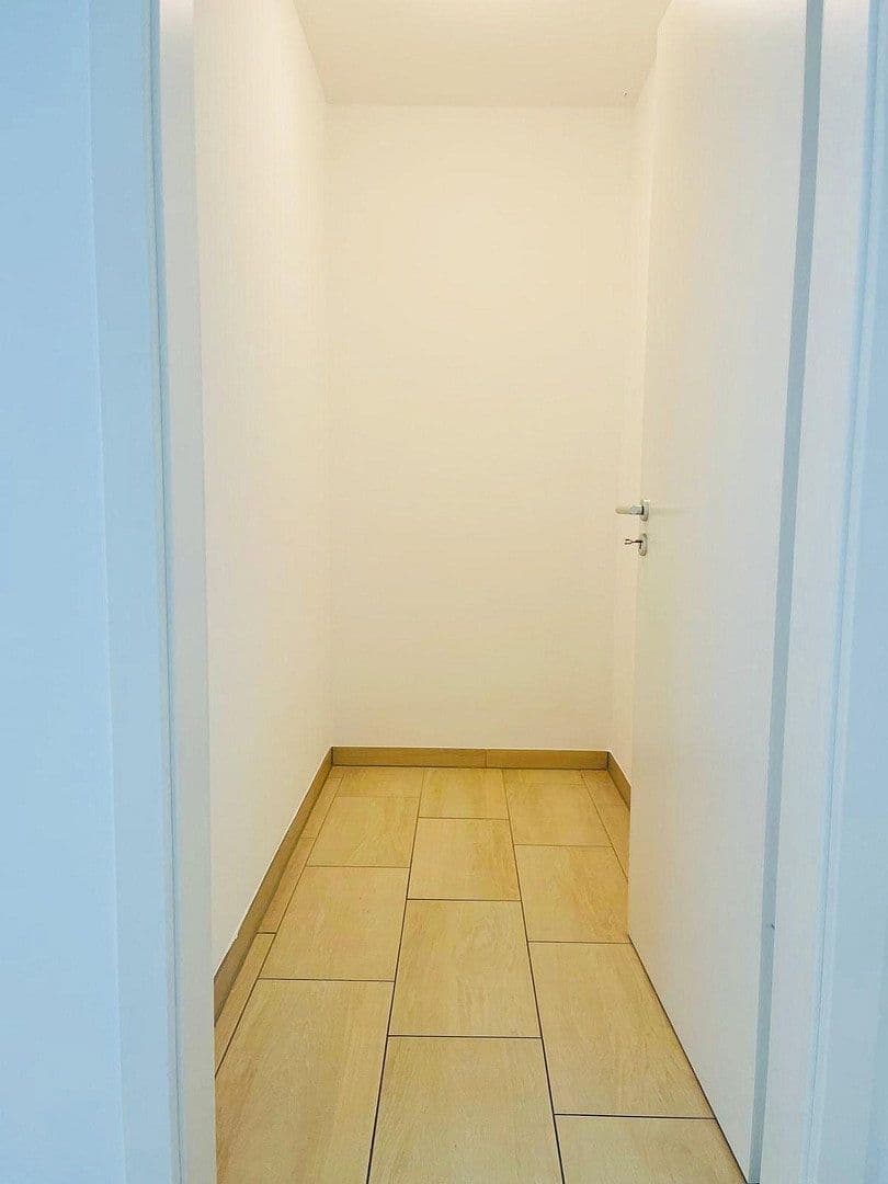 non-residential property for sale, 109 m², Würmtalstraße 2b, München, Bavaria non-residential property for sale, 109 m², Würmtalstraße 2b, München, Bavaria
