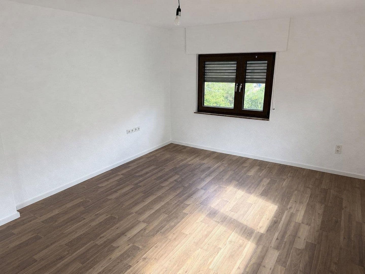 2 bedroom with open-plan kitchen flat to rent, 85 m², Haigerseelbacher Str. 18, Haiger, Hesse 2 bedroom with open-plan kitchen flat to rent, 85 m², Haigerseelbacher Str. 18, Haiger, Hesse