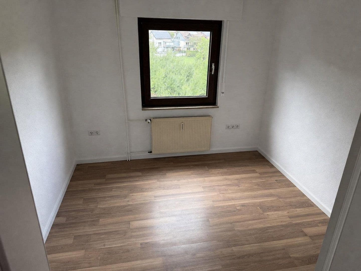 2 bedroom with open-plan kitchen flat to rent, 85 m², Haigerseelbacher Str. 18, Haiger, Hesse 2 bedroom with open-plan kitchen flat to rent, 85 m², Haigerseelbacher Str. 18, Haiger, Hesse
