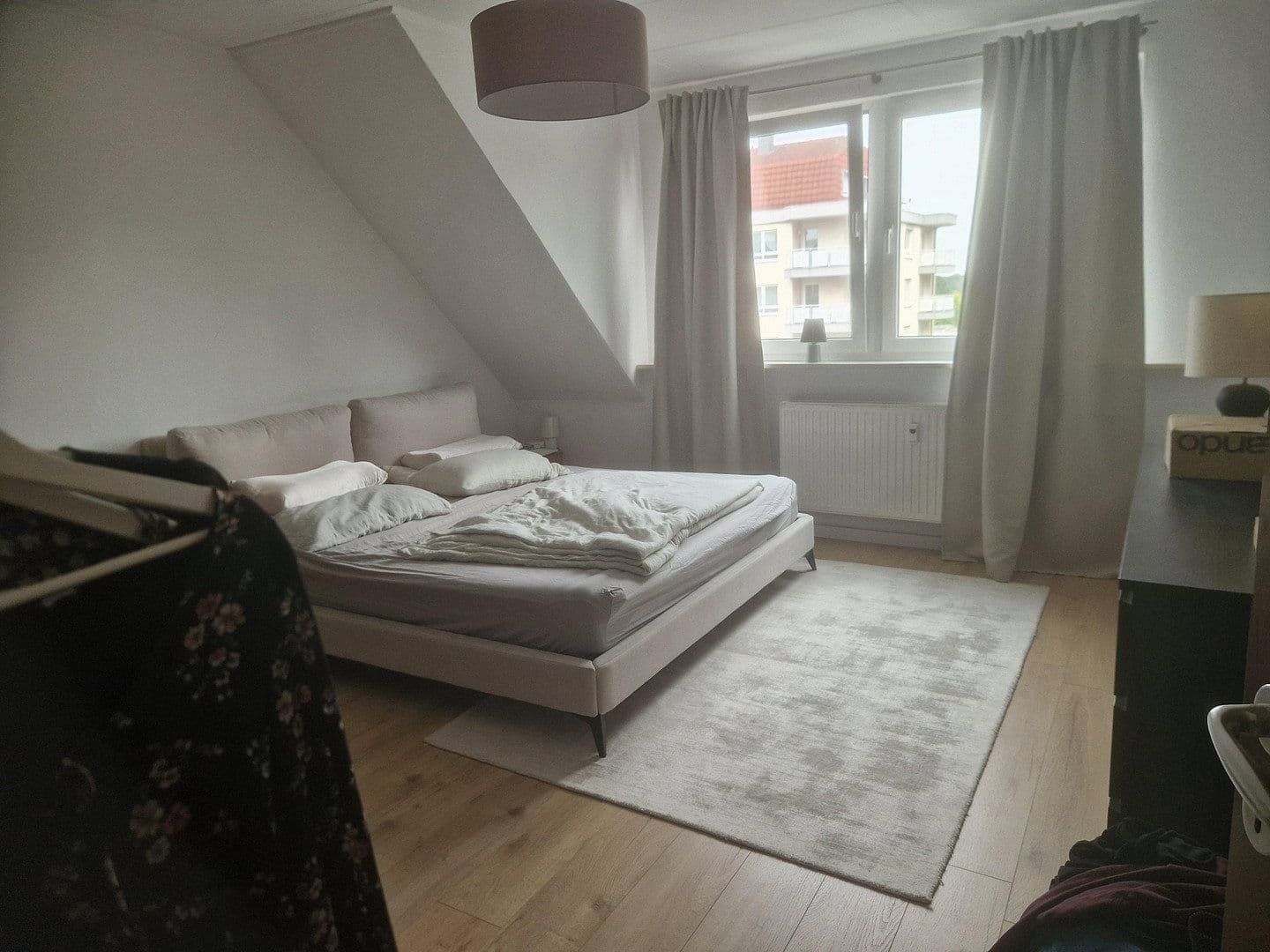 2 bedroom with open-plan kitchen flat to rent, 83 m², Oberhausen, North Rhine-Westphalia 2 bedroom with open-plan kitchen flat to rent, 83 m², Oberhausen, North Rhine-Westphalia