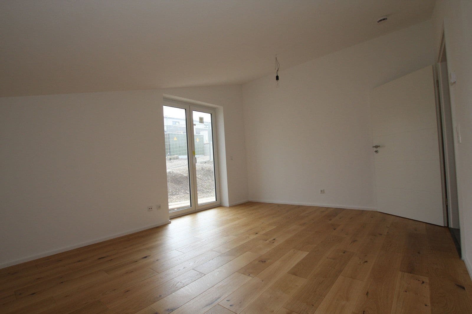 4 bedroom flat to rent, 131 m², Nieder-Olm, Rhineland-Palatinate 4 bedroom flat to rent, 131 m², Nieder-Olm, Rhineland-Palatinate