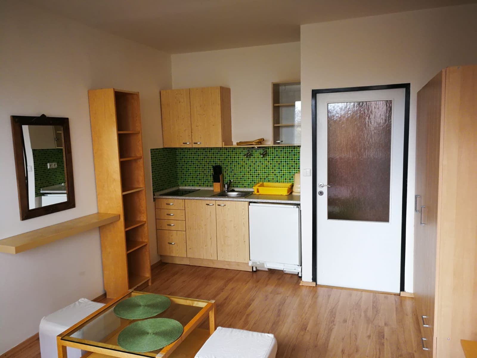Studio flat to rent, 25 m², Nad Lesním divadlem, Prague, Prague Studio flat to rent, 25 m², Nad Lesním divadlem, Prague, Prague