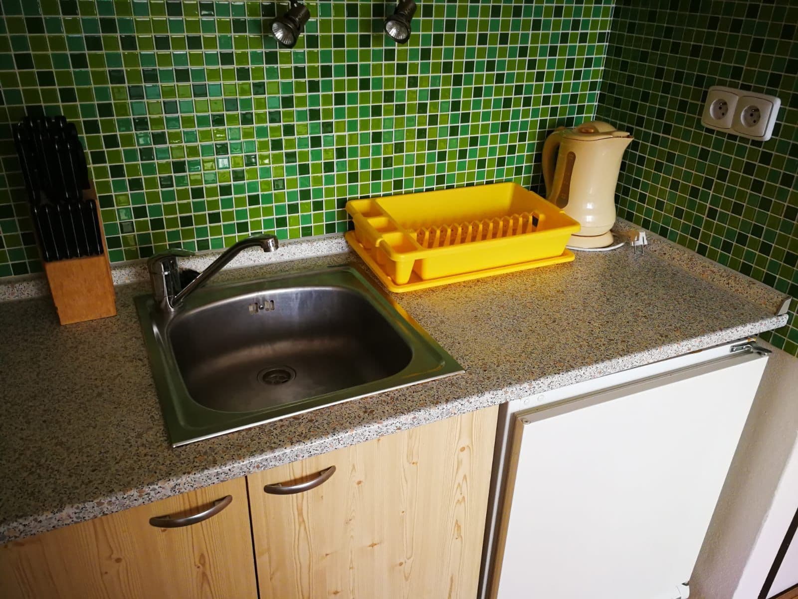 Studio flat to rent, 25 m², Nad Lesním divadlem, Prague, Prague Studio flat to rent, 25 m², Nad Lesním divadlem, Prague, Prague