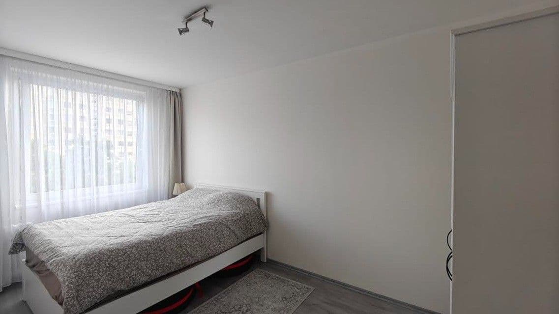 1 bedroom with open-plan kitchen flat for sale, 42 m², Samohelova, Prague, Prague 1 bedroom with open-plan kitchen flat for sale, 42 m², Samohelova, Prague, Prague