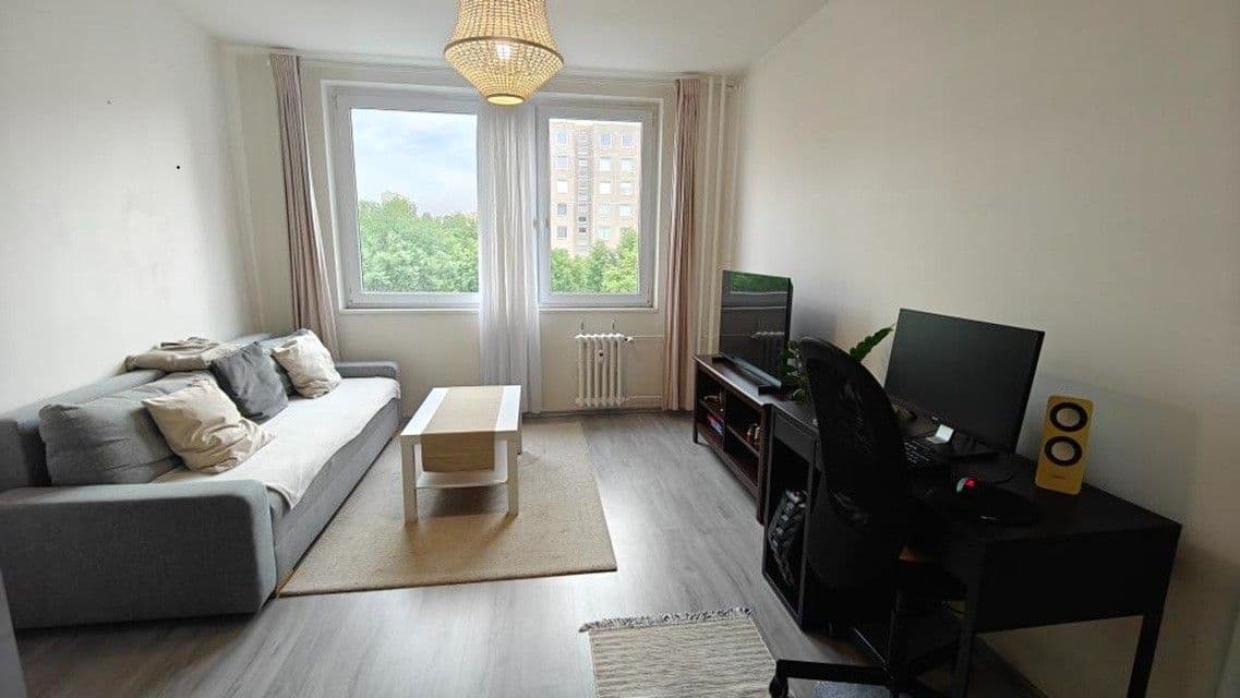 1 bedroom with open-plan kitchen flat for sale, 42 m², Samohelova, Prague, Prague 1 bedroom with open-plan kitchen flat for sale, 42 m², Samohelova, Prague, Prague