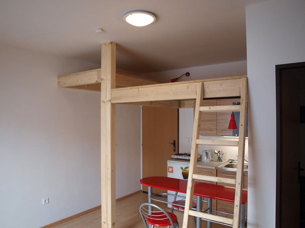 Studio flat to rent, 25 m², Ořechová, Rebešovice, Jihomoravský Region Studio flat to rent, 25 m², Ořechová, Rebešovice, Jihomoravský Region