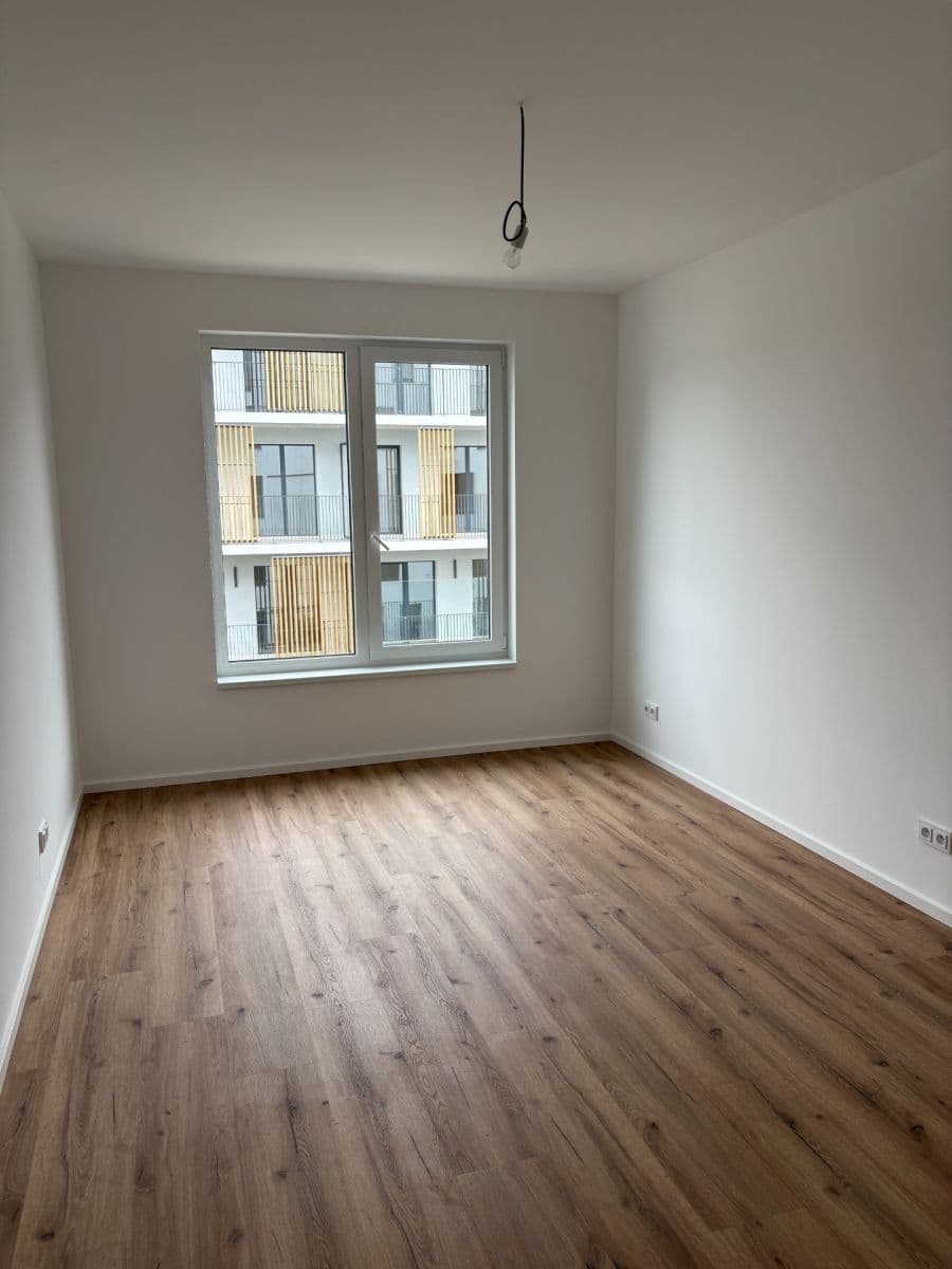 1 bedroom with open-plan kitchen flat to rent, 52 m², U Engerthu, Kladno, Středočeský Region 1 bedroom with open-plan kitchen flat to rent, 52 m², U Engerthu, Kladno, Středočeský Region