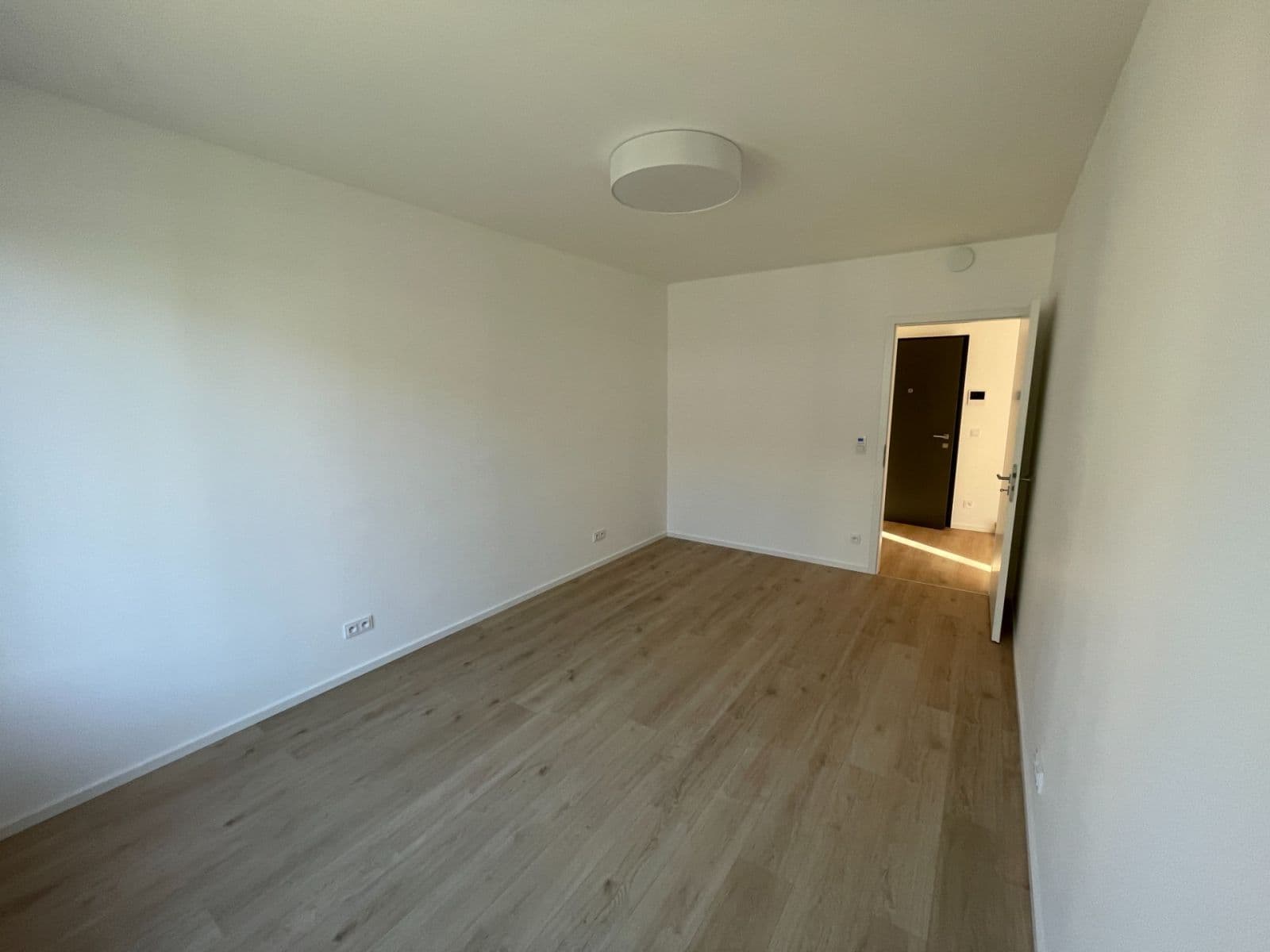 1 bedroom with open-plan kitchen flat to rent, 55 m², U Engerthu, Kladno, Středočeský Region 1 bedroom with open-plan kitchen flat to rent, 55 m², U Engerthu, Kladno, Středočeský Region