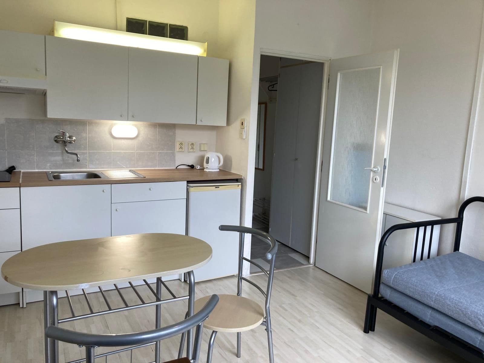 Studio flat to rent, 22 m², Ruprechtická, Liberec, Liberecký Region Studio flat to rent, 22 m², Ruprechtická, Liberec, Liberecký Region