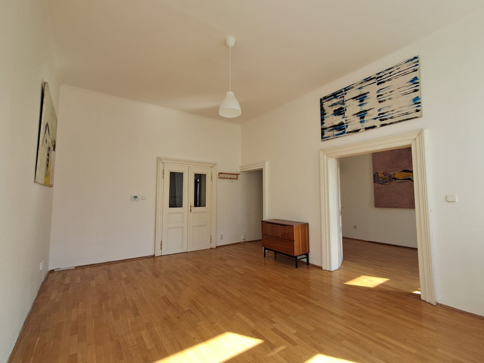4 bedroom flat to rent, 114 m², Belgická, Prague, Prague 4 bedroom flat to rent, 114 m², Belgická, Prague, Prague