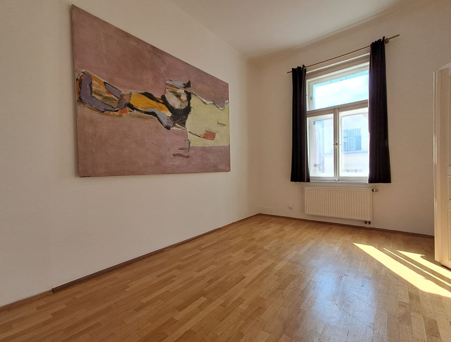 4 bedroom flat to rent, 114 m², Belgická, Prague, Prague 4 bedroom flat to rent, 114 m², Belgická, Prague, Prague