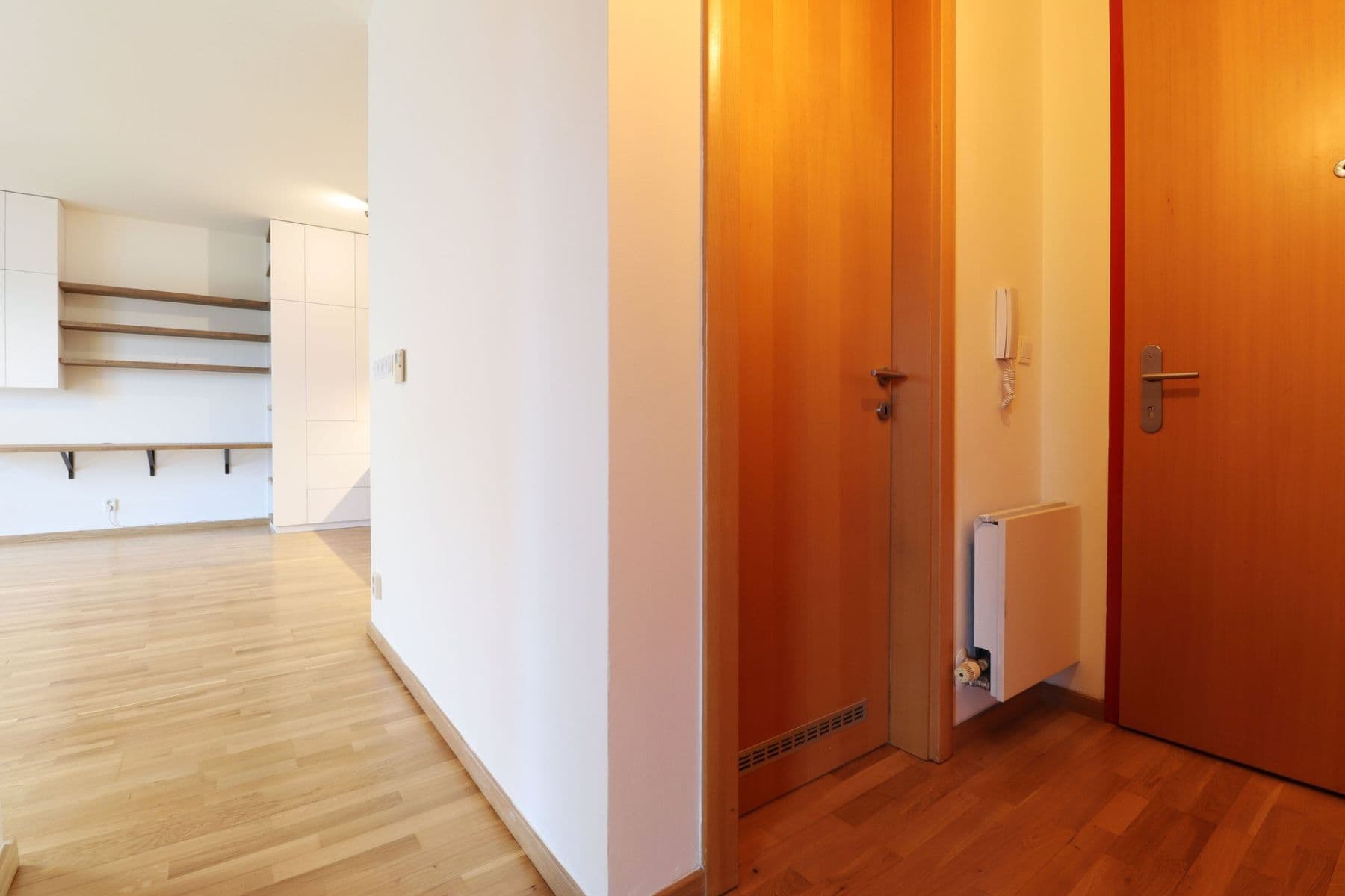 1 bedroom with open-plan kitchen flat to rent, 56 m², Vršovická, Prague, Prague 1 bedroom with open-plan kitchen flat to rent, 56 m², Vršovická, Prague, Prague