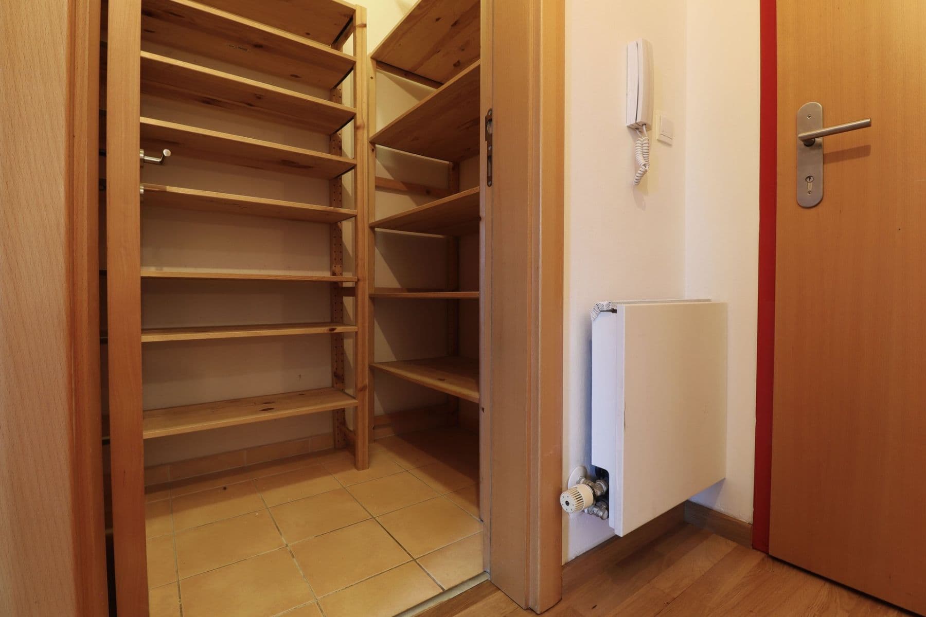 1 bedroom with open-plan kitchen flat to rent, 56 m², Vršovická, Prague, Prague 1 bedroom with open-plan kitchen flat to rent, 56 m², Vršovická, Prague, Prague