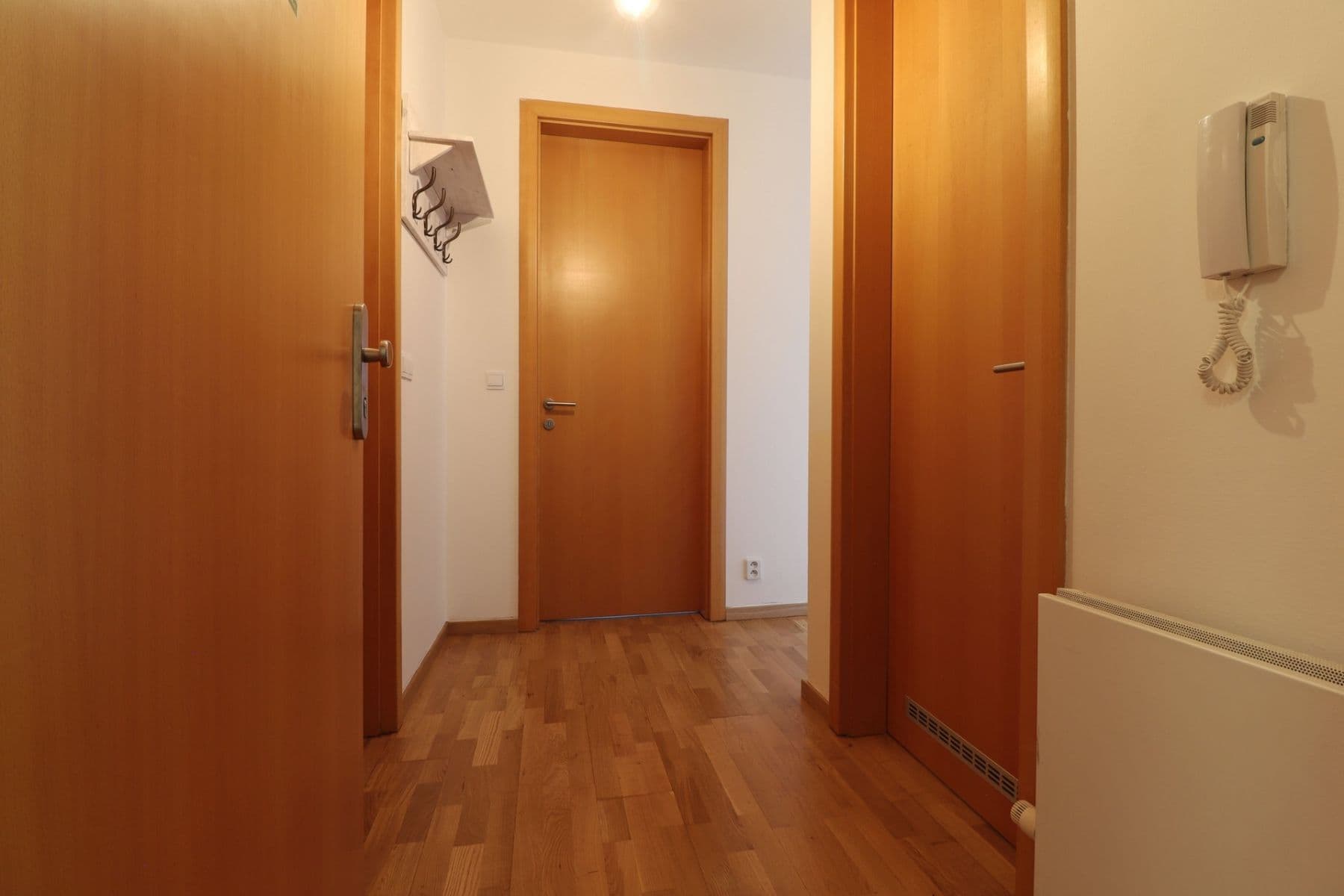 1 bedroom with open-plan kitchen flat to rent, 56 m², Vršovická, Prague, Prague 1 bedroom with open-plan kitchen flat to rent, 56 m², Vršovická, Prague, Prague