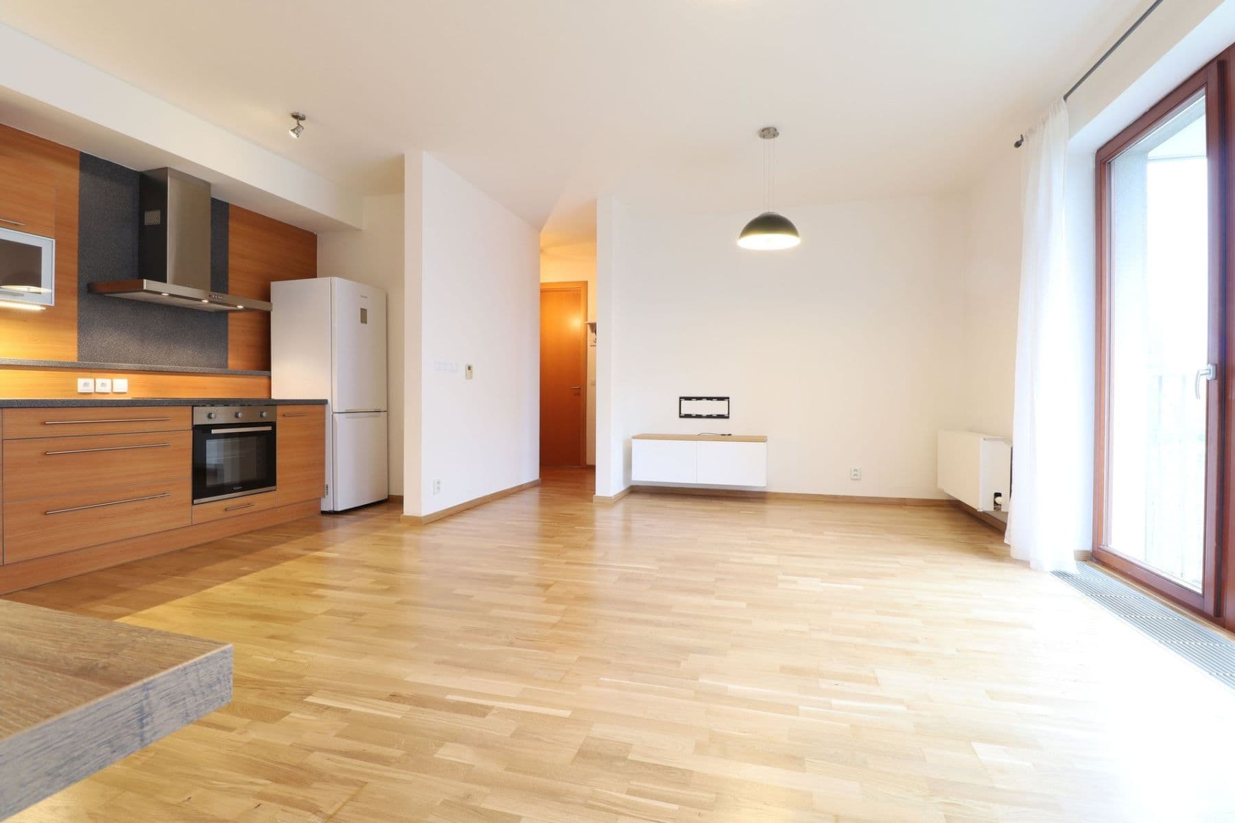 1 bedroom with open-plan kitchen flat to rent, 56 m², Vršovická, Prague, Prague 1 bedroom with open-plan kitchen flat to rent, 56 m², Vršovická, Prague, Prague