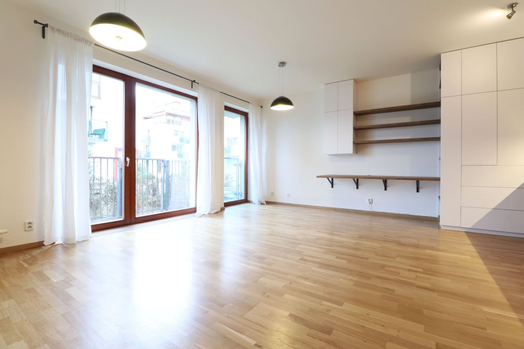 1 bedroom with open-plan kitchen flat to rent, 56 m², Vršovická, Prague, Prague 1 bedroom with open-plan kitchen flat to rent, 56 m², Vršovická, Prague, Prague