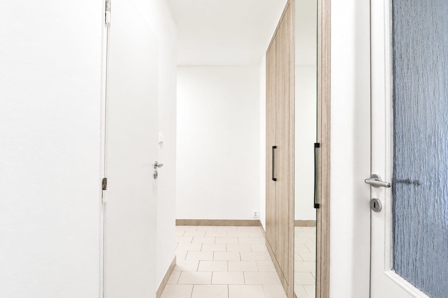 2 bedroom flat to rent, 59 m², Jeseniova, Prague, Prague 2 bedroom flat to rent, 59 m², Jeseniova, Prague, Prague