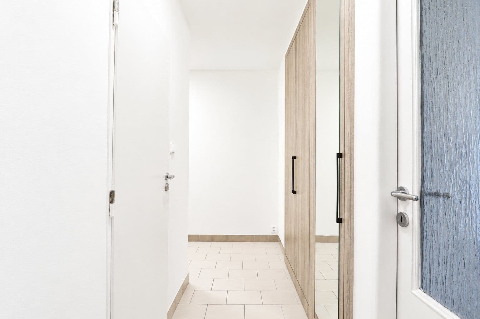 2 bedroom flat to rent, 59 m², Jeseniova, Prague, Prague 2 bedroom flat to rent, 59 m², Jeseniova, Prague, Prague