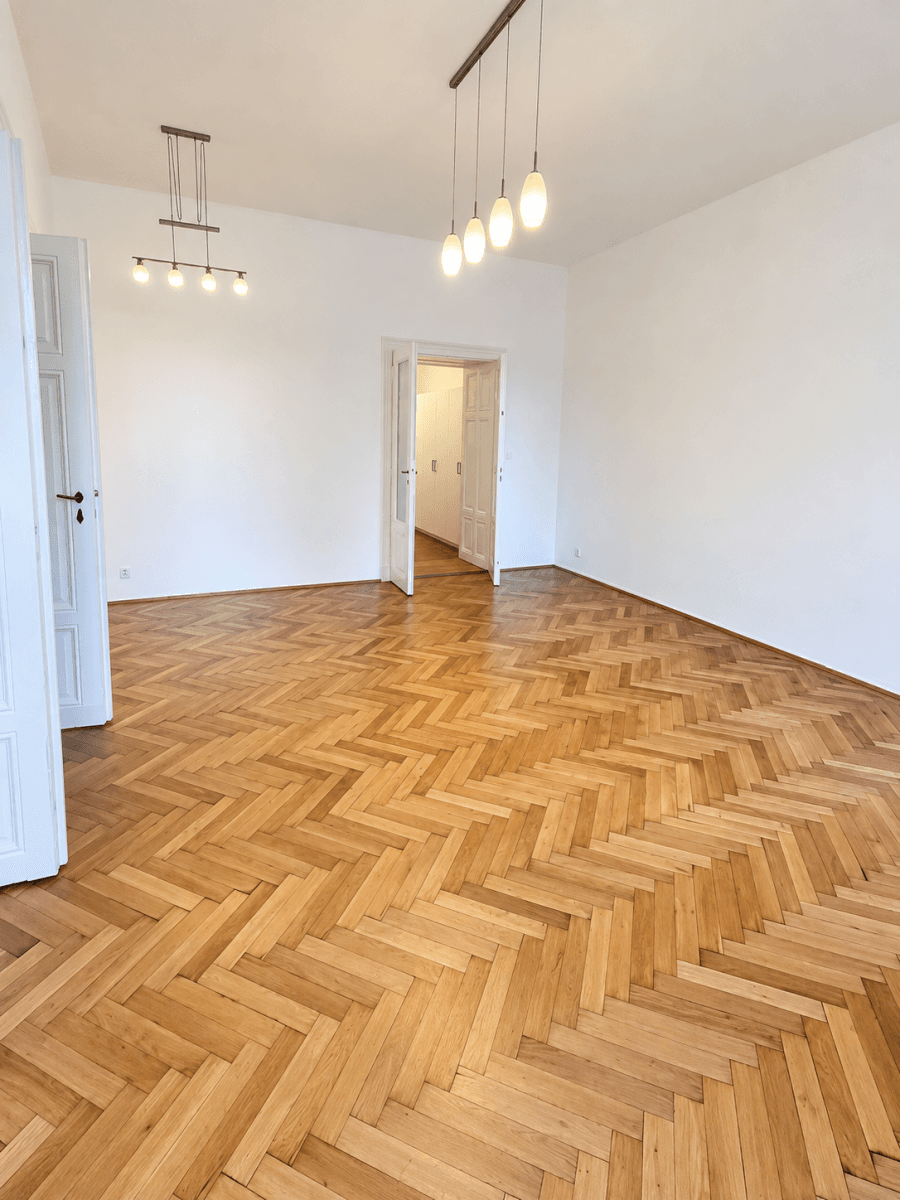 4 bedroom flat to rent, 131 m², třída Kpt. Jaroše, Brno, Jihomoravský Region 4 bedroom flat to rent, 131 m², třída Kpt. Jaroše, Brno, Jihomoravský Region