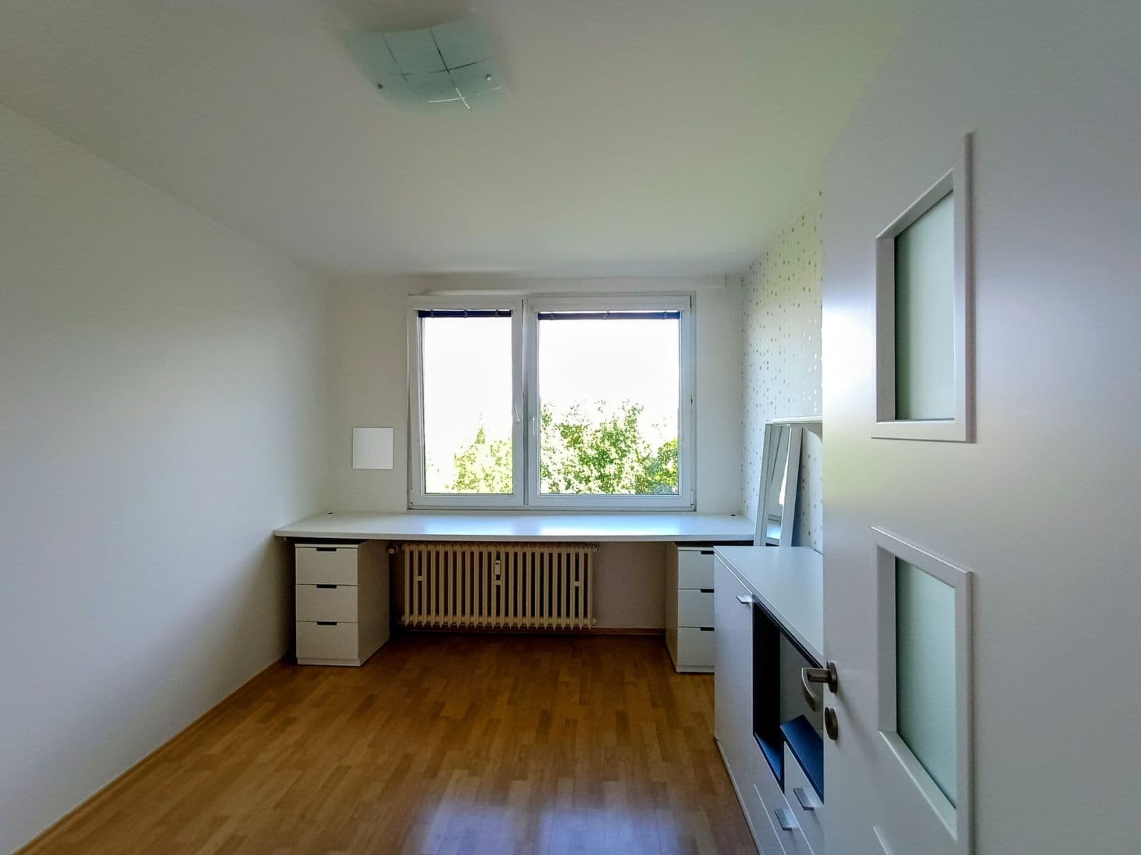 2 bedroom with open-plan kitchen flat to rent, 76 m², Pod Strání, Prague, Prague 2 bedroom with open-plan kitchen flat to rent, 76 m², Pod Strání, Prague, Prague