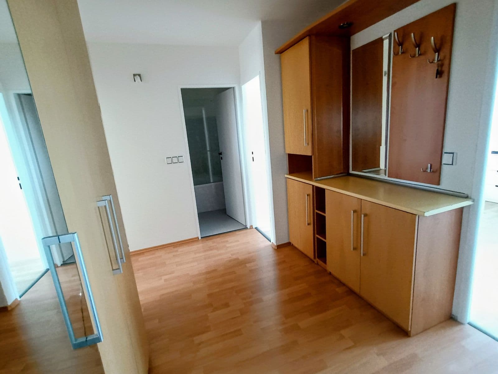 2 bedroom with open-plan kitchen flat to rent, 76 m², Pod Strání, Prague, Prague 2 bedroom with open-plan kitchen flat to rent, 76 m², Pod Strání, Prague, Prague