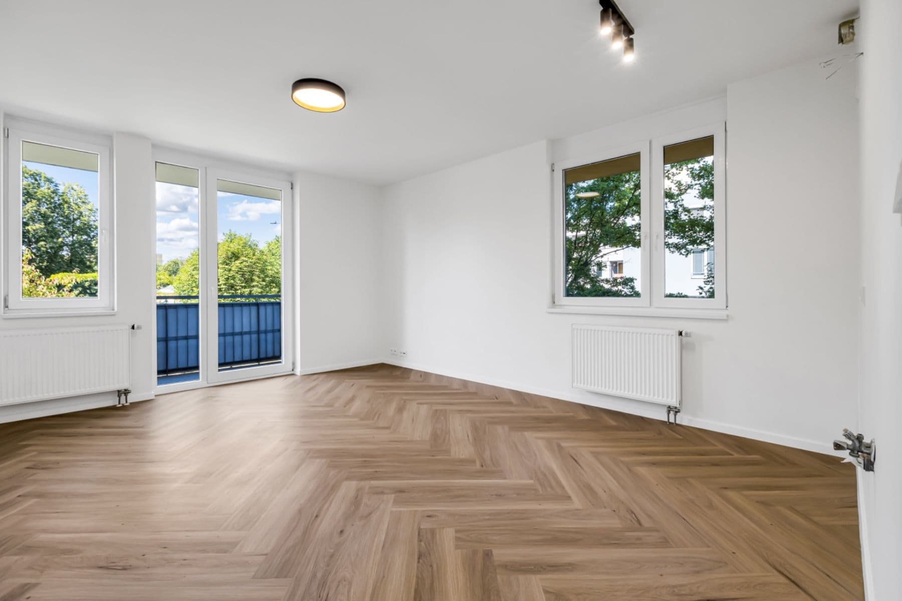 1 bedroom with open-plan kitchen flat for sale, 65 m², Zlonická, Prague, Prague 1 bedroom with open-plan kitchen flat for sale, 65 m², Zlonická, Prague, Prague