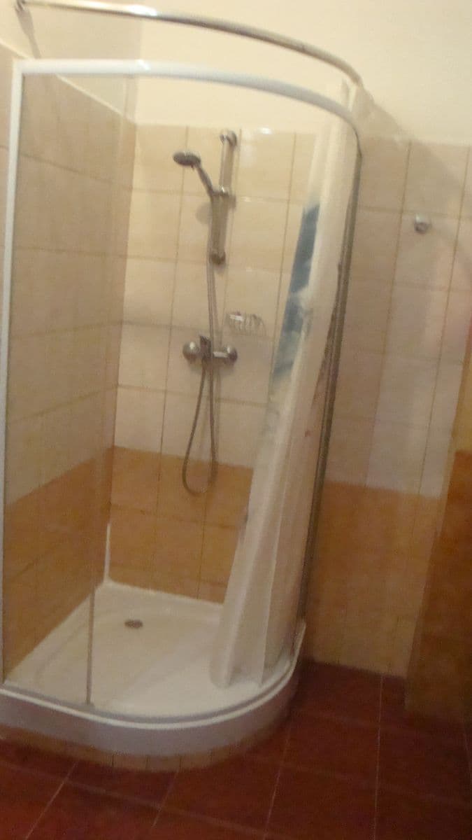 1 bedroom flat to rent, 40 m², Revoluční, Loket, Karlovarský Region 1 bedroom flat to rent, 40 m², Revoluční, Loket, Karlovarský Region