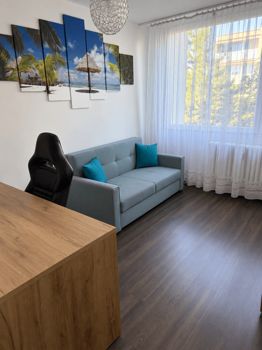 2 bedroom with open-plan kitchen flat to rent, 77 m², Ke Stadionu, Prague, Prague 2 bedroom with open-plan kitchen flat to rent, 77 m², Ke Stadionu, Prague, Prague