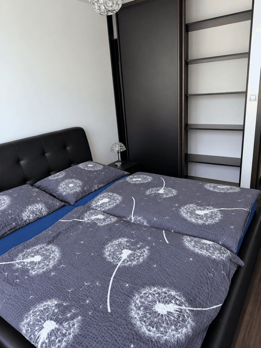 2 bedroom with open-plan kitchen flat to rent, 77 m², Ke Stadionu, Prague, Prague 2 bedroom with open-plan kitchen flat to rent, 77 m², Ke Stadionu, Prague, Prague