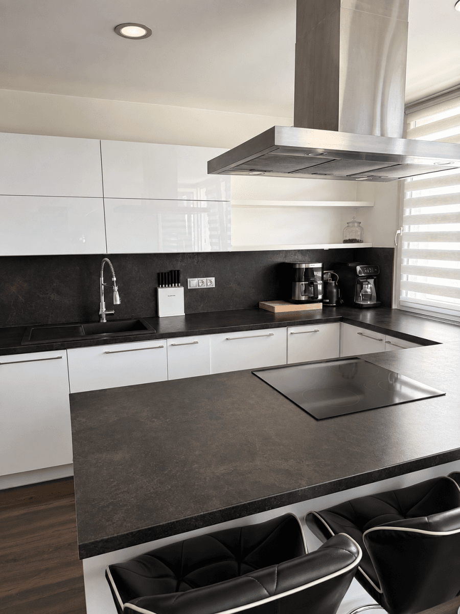 2 bedroom with open-plan kitchen flat to rent, 77 m², Ke Stadionu, Prague, Prague 2 bedroom with open-plan kitchen flat to rent, 77 m², Ke Stadionu, Prague, Prague