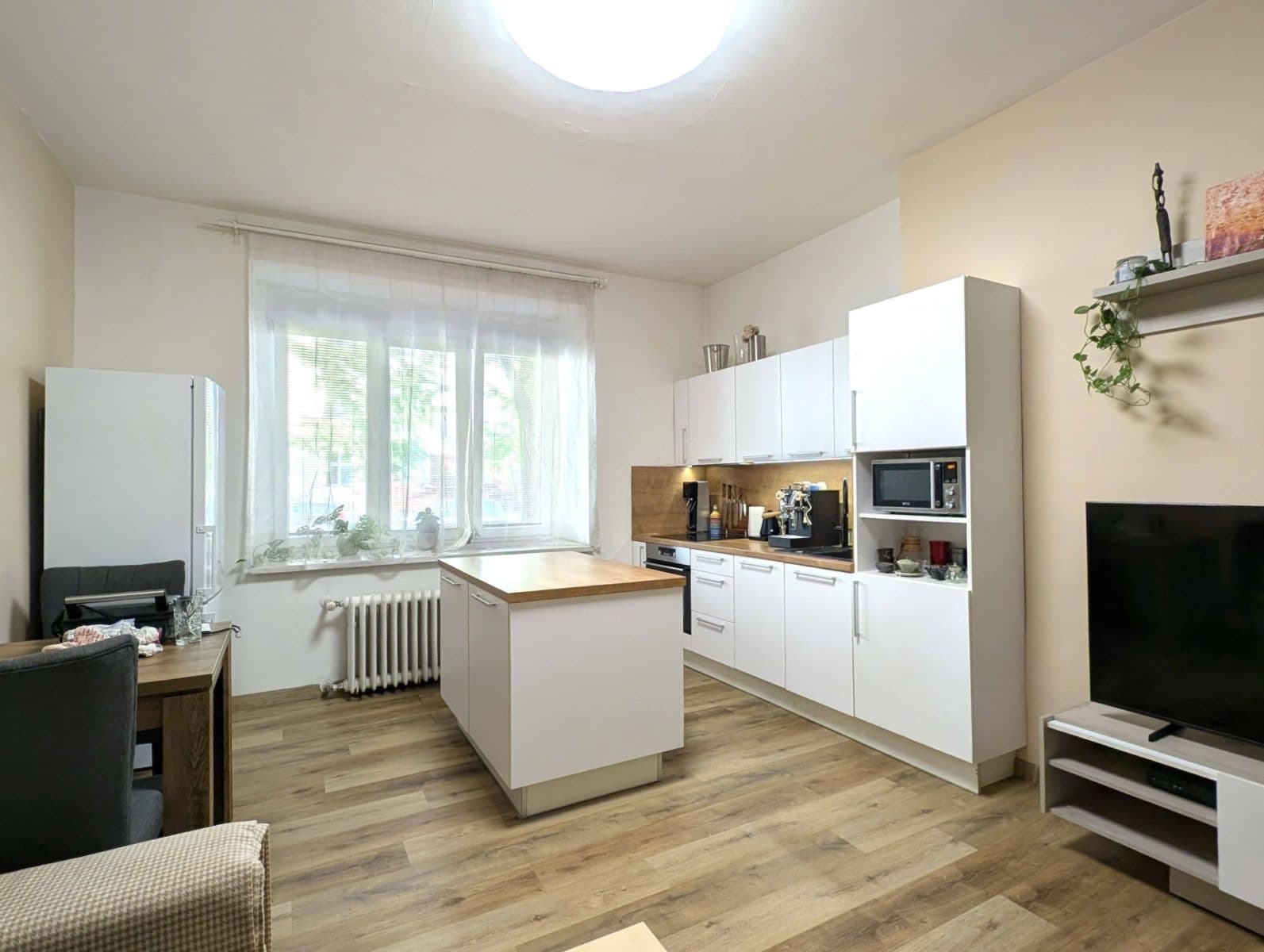 1 bedroom with open-plan kitchen flat to rent, 57 m², Vršovická, Prague, Prague 1 bedroom with open-plan kitchen flat to rent, 57 m², Vršovická, Prague, Prague