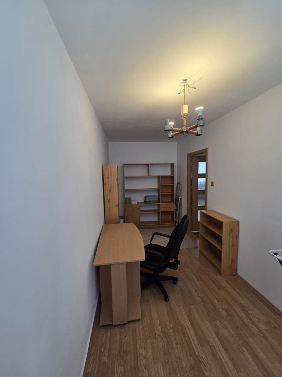 3 bedroom flat to rent, 87 m², K Olympiku, Prague, Prague 3 bedroom flat to rent, 87 m², K Olympiku, Prague, Prague